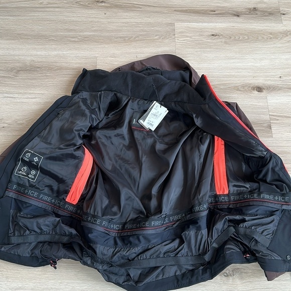 Bogner
Men's Ivo Jacket - Picture 14 of 15